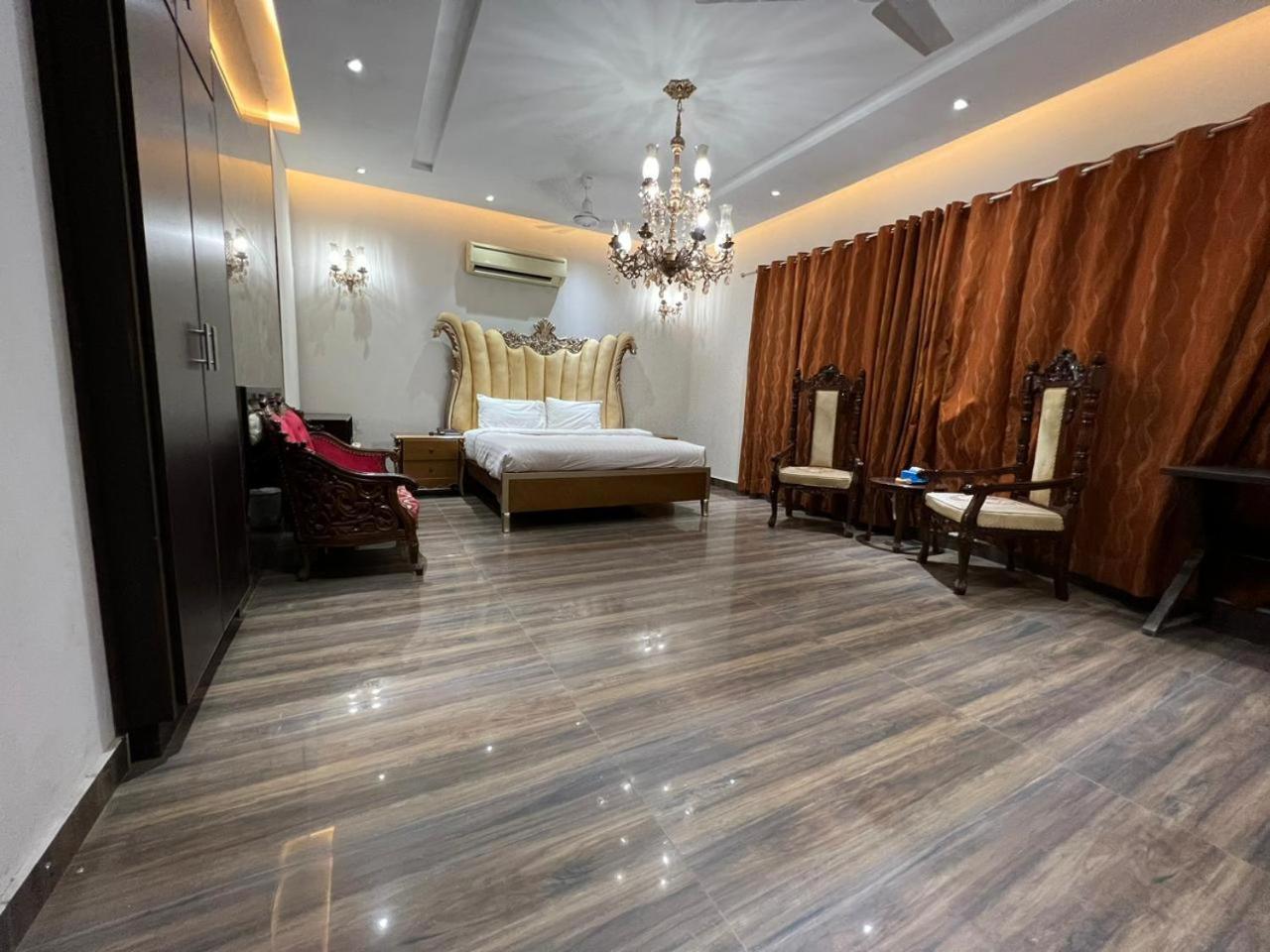 Palm Tree Hotel Lahor Kültér fotó